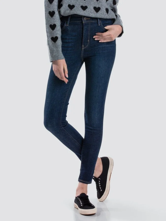 Levis® - 720 HIGH RISE...