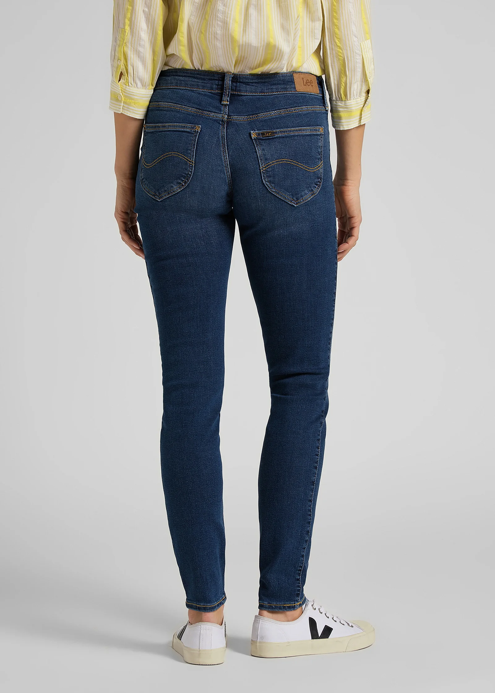 Lee - Scarlett Lee - Scarlett