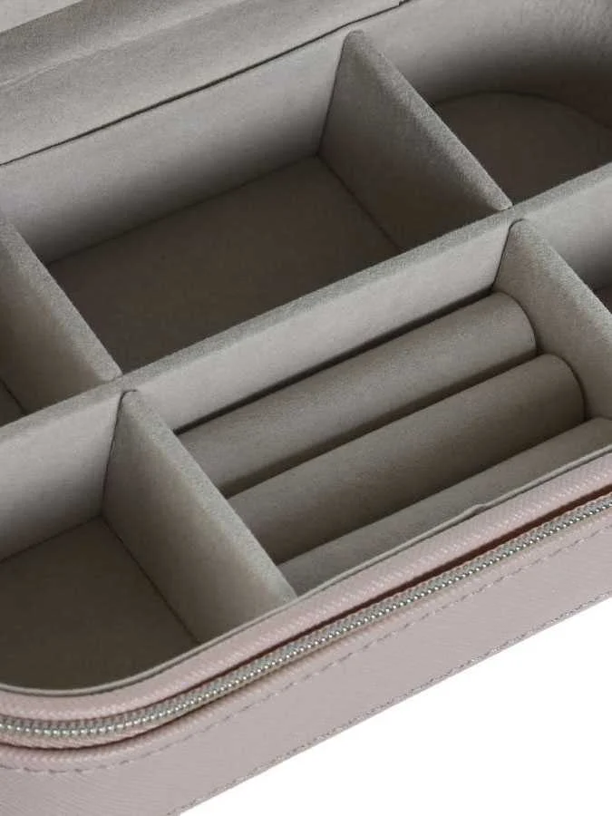 Item International -... 2