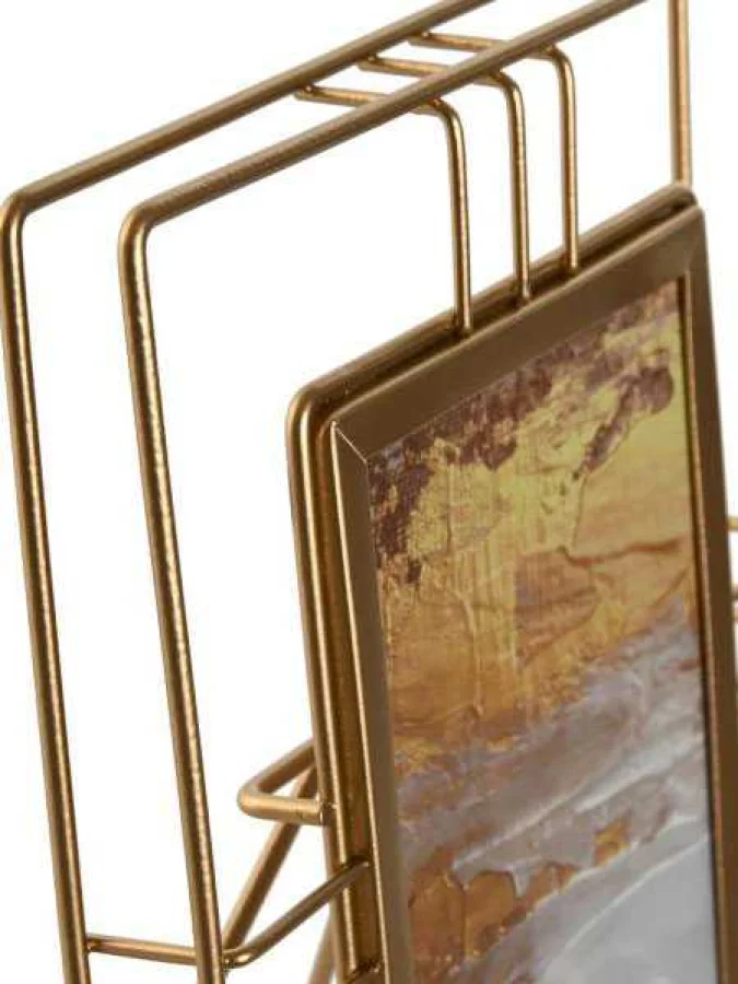 Item International -... 2