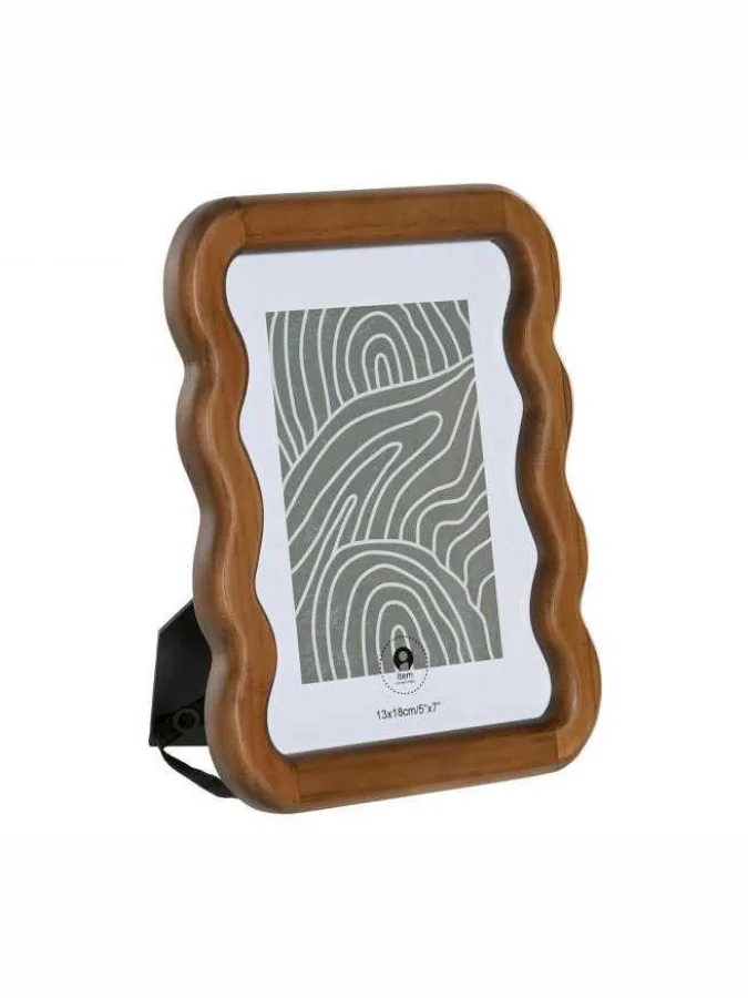 Item International -...