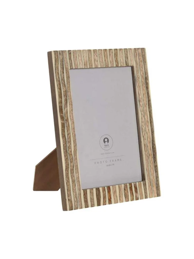 Item International -...