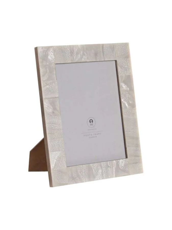 Item International -...