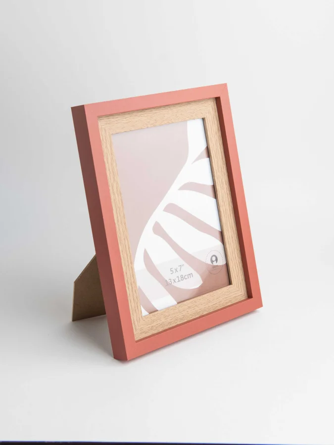 Item International -... 2