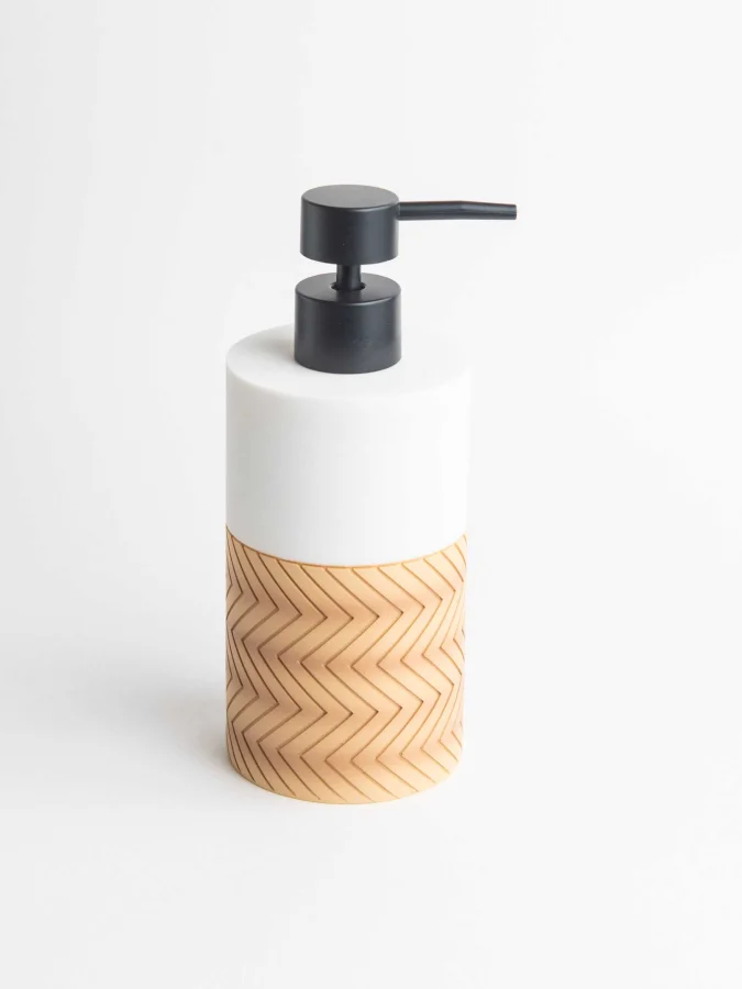 Item international -... 2