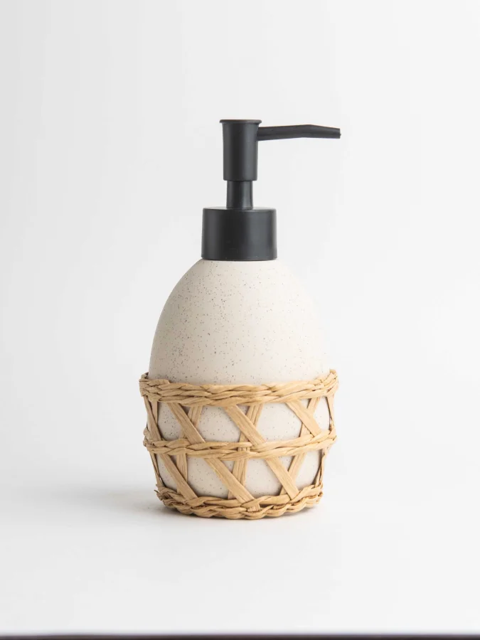 Item international -...