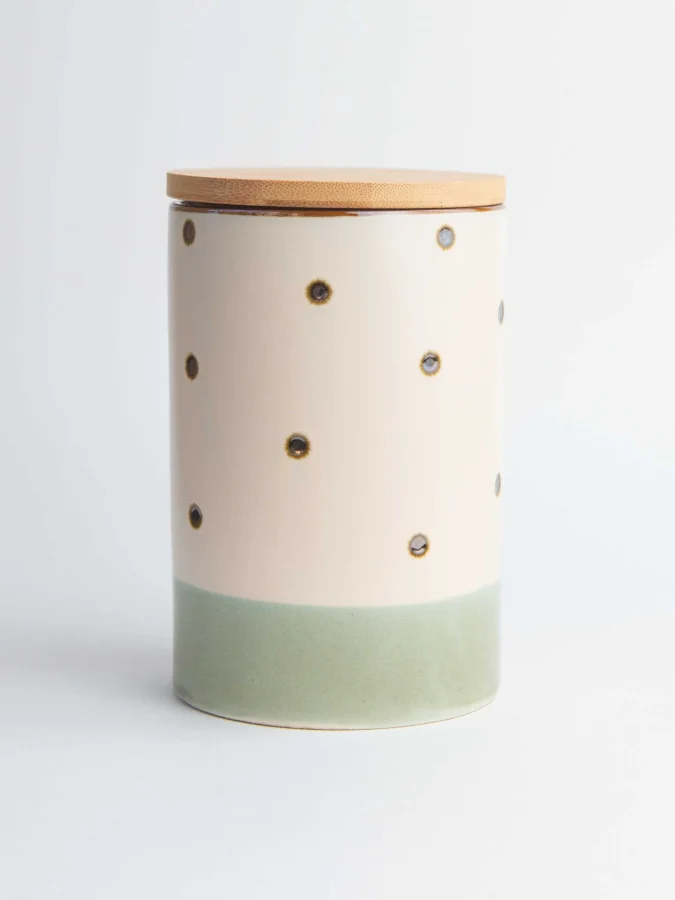 Item International - ბეჟი...