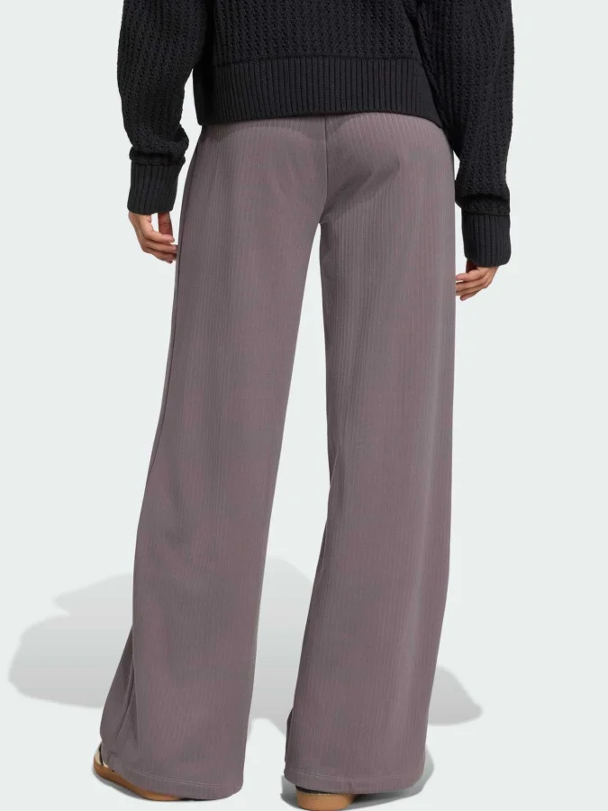 Adidas - Essentials... 2