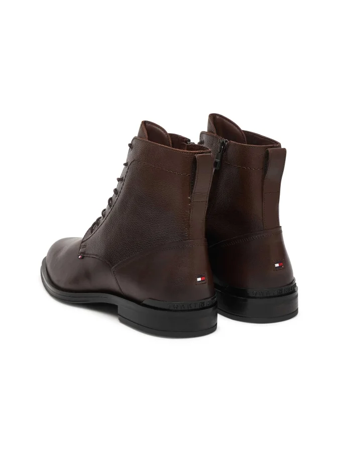 Tommy Hilfiger - CORPORATE... 2