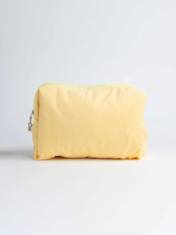 Item International -...