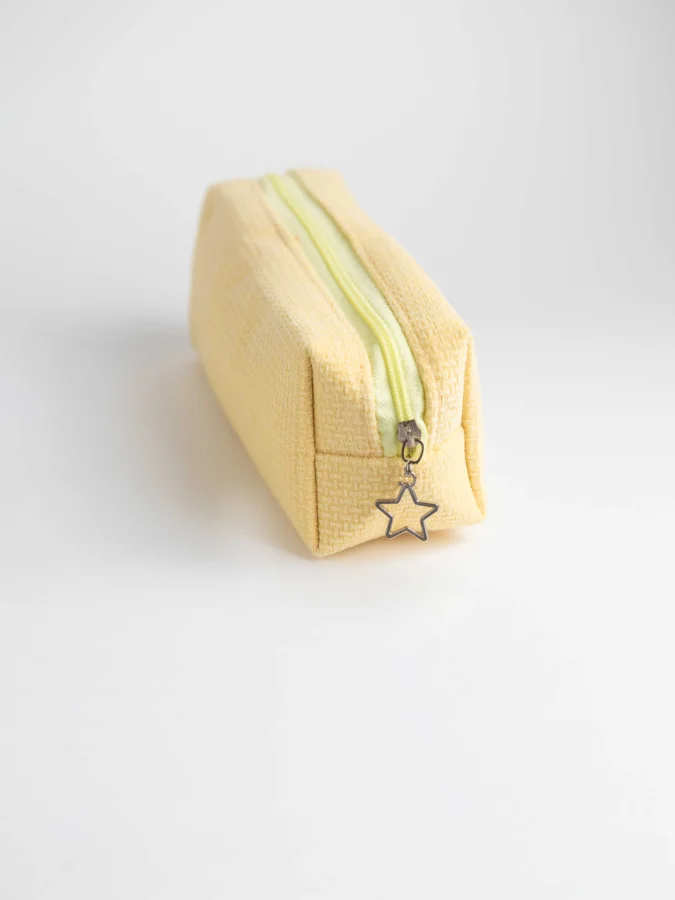 Item International -... 2