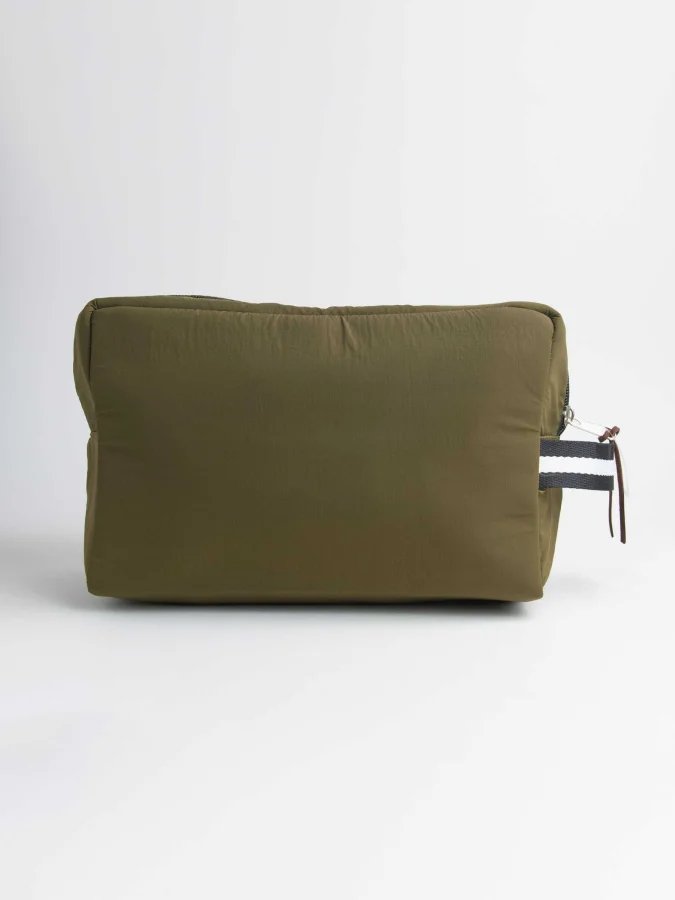 Item International - Toilet...