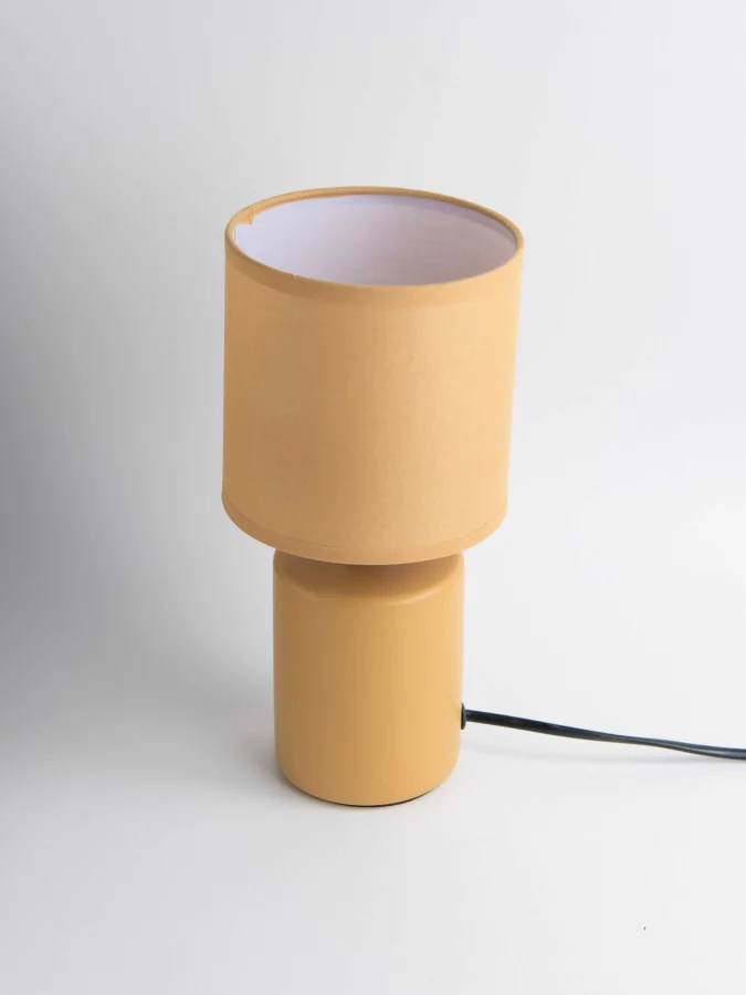 Item International - Table... 2