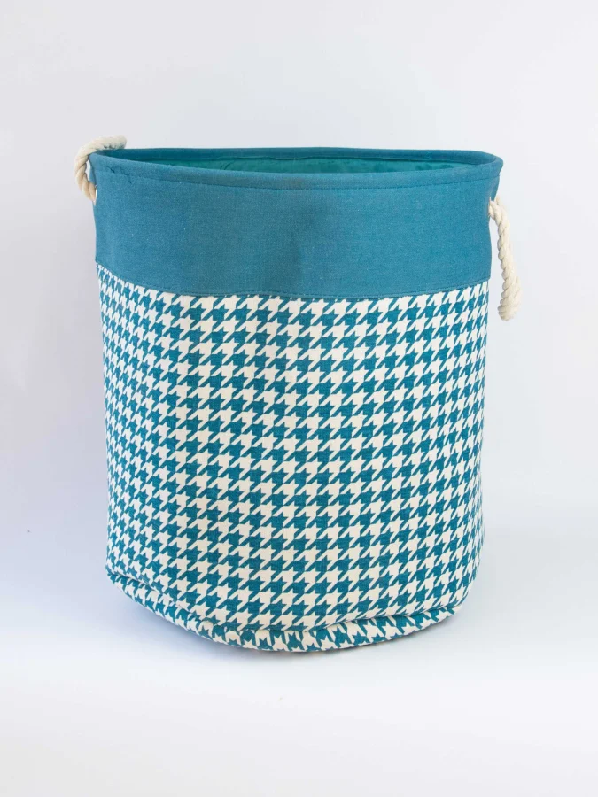 Item International -...