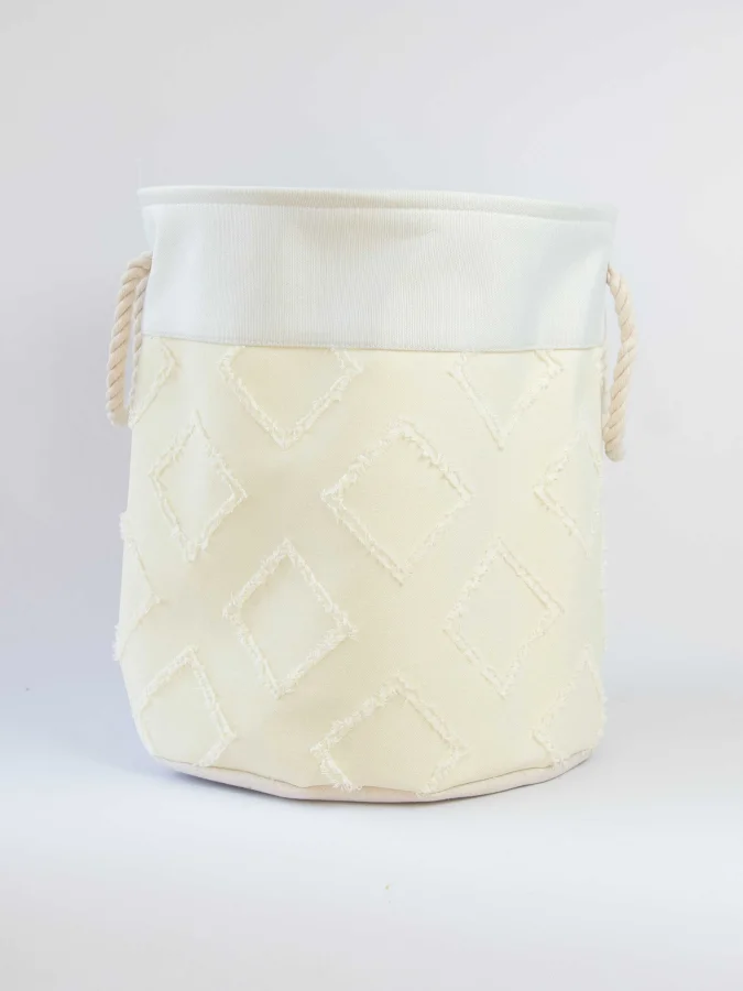 Item International -...