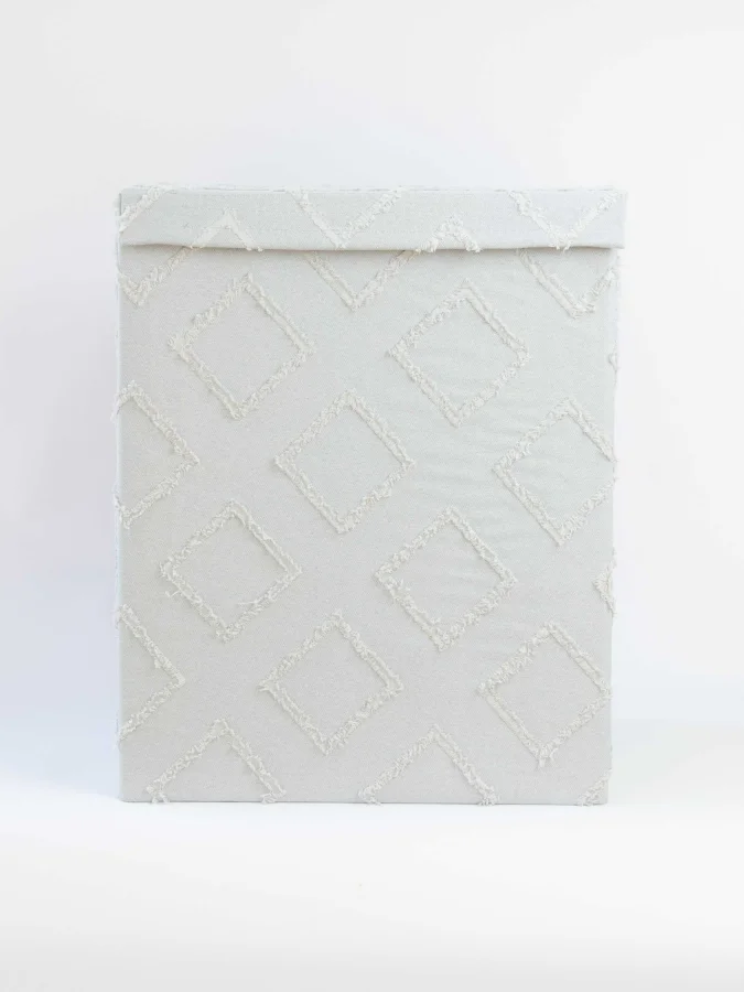 Item International -...