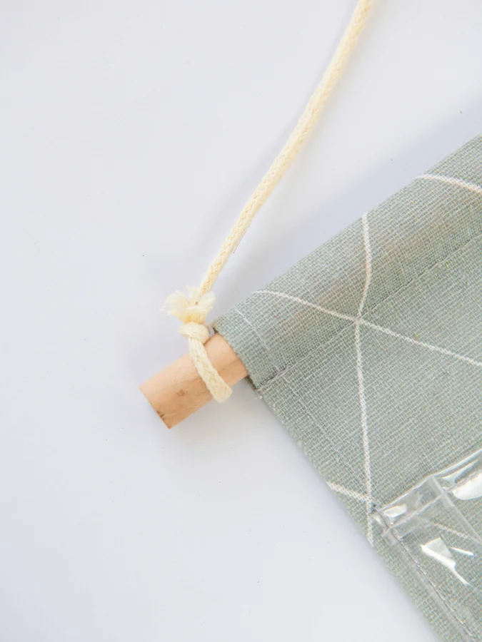 Item International -... 2