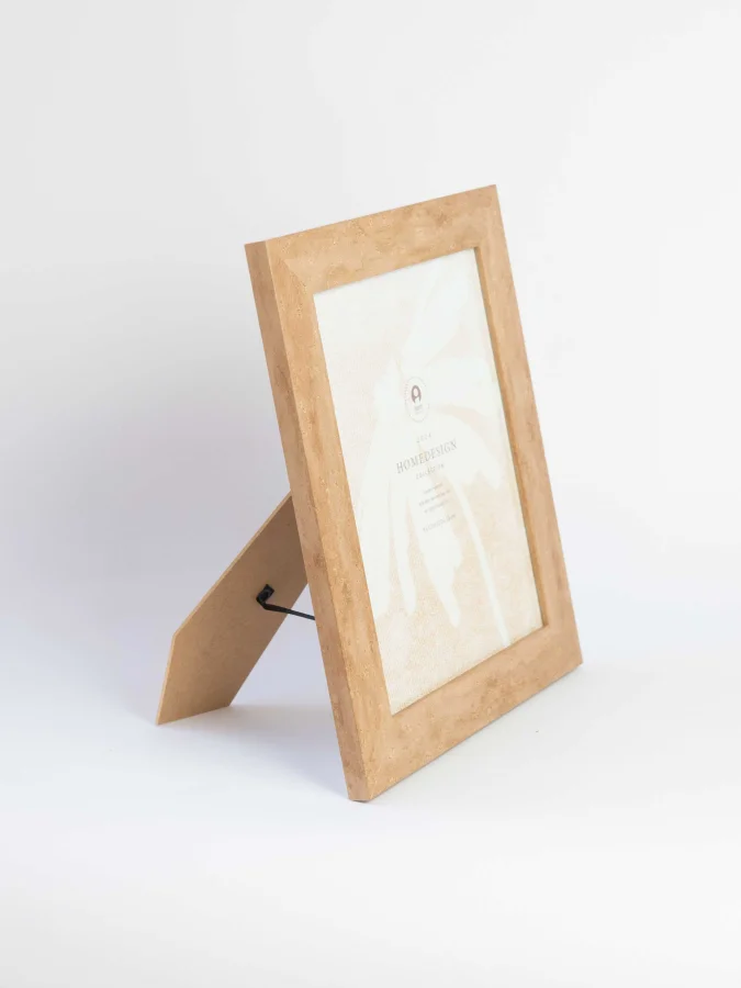 Item International - Photo... 2