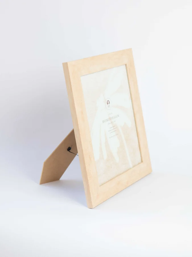 Item International - Photo... 2