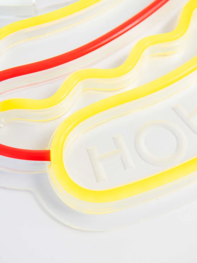 Item International - Wall... 2