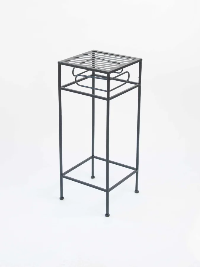 Item International - ქოთნის...