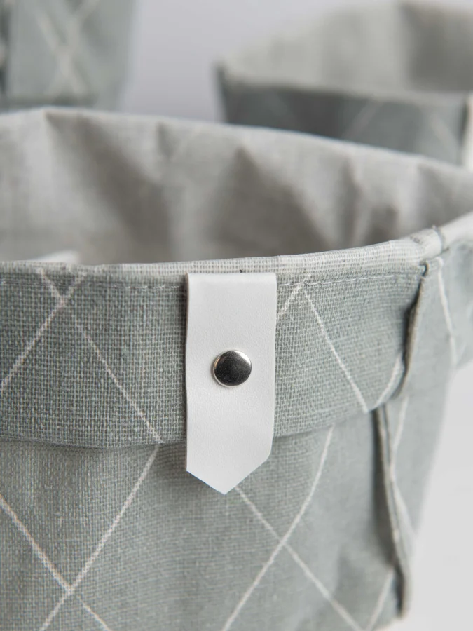 Item International - White... 2