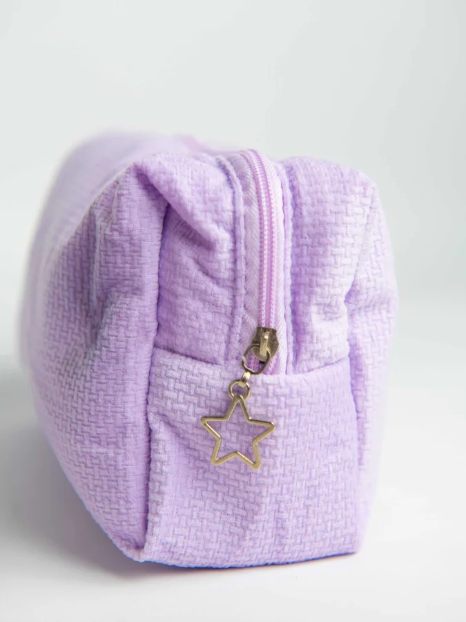 Item International -... 2