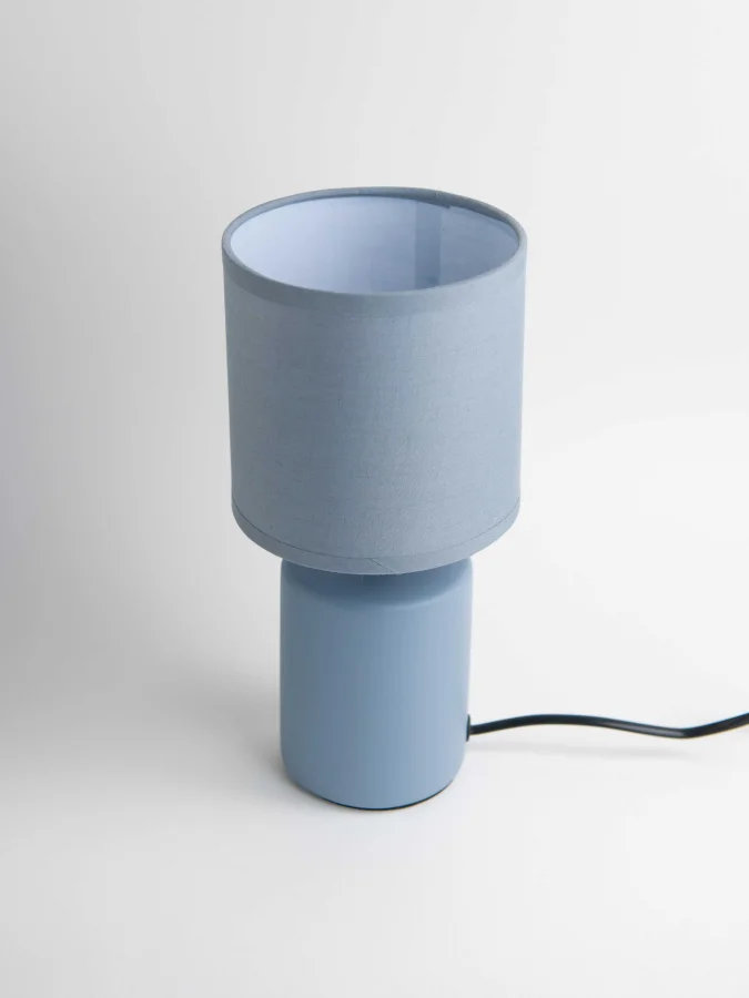 Item International - Table... 2