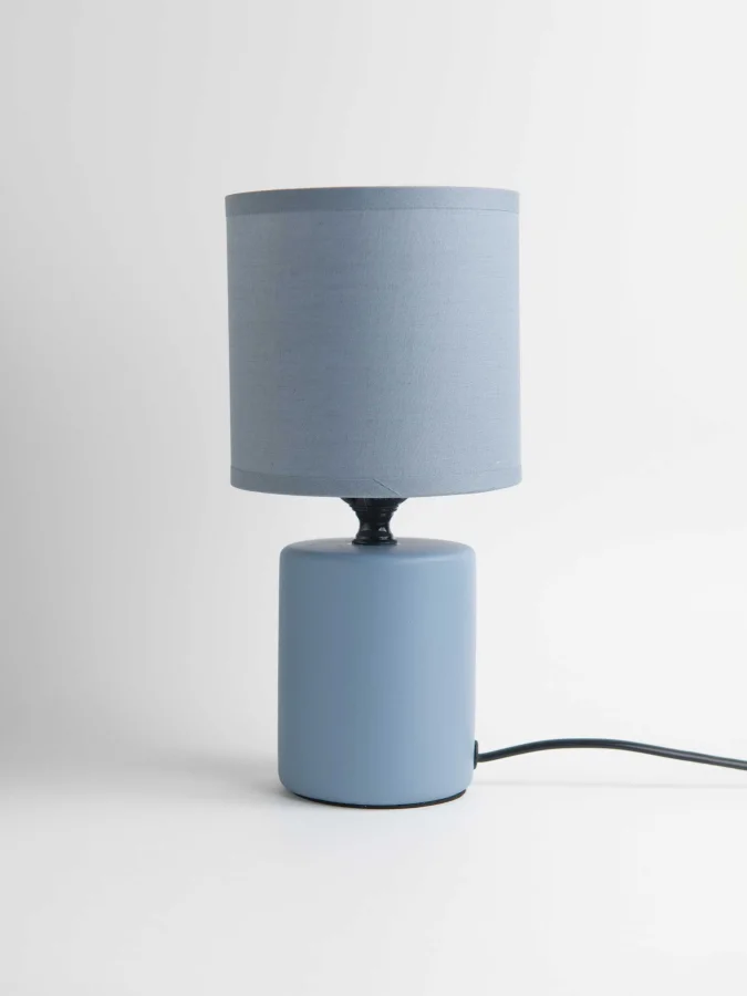 Item International - Table...