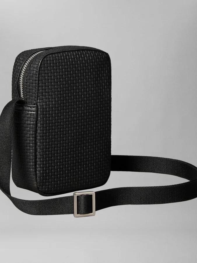 CALVIN KLEIN - EMBOSSED... 2