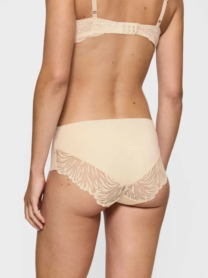 Triumph - Pretty Micro Maxi 2