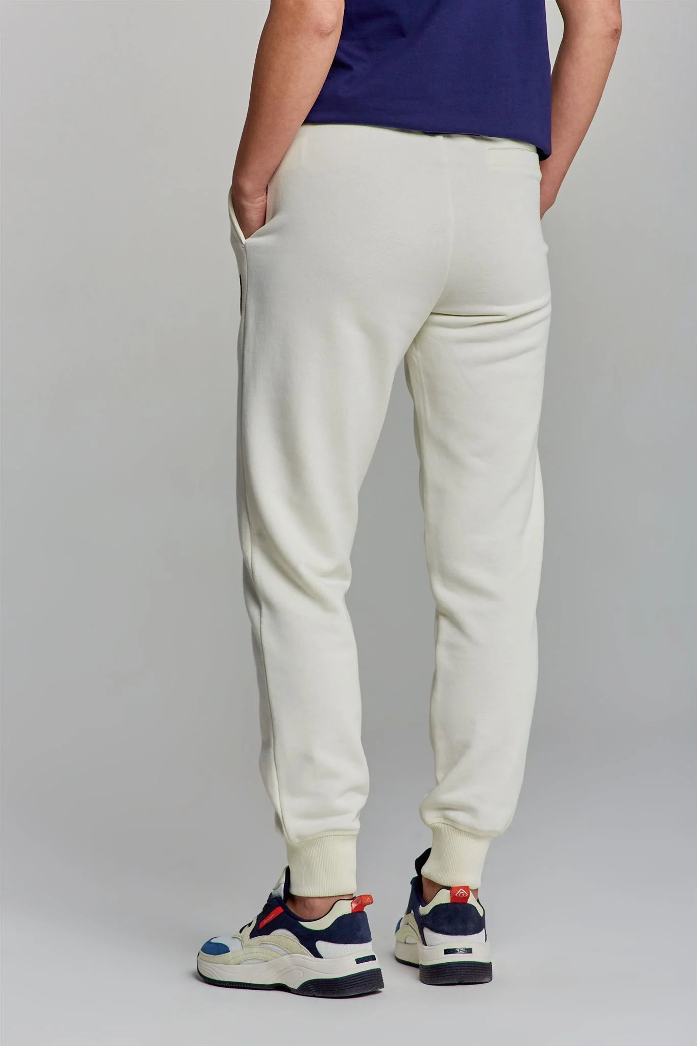 Gant - D1.  GANT RETRO SHIELD SWEAT PANT Gant - D1.  GANT RETRO SHIELD SWEAT PANT
