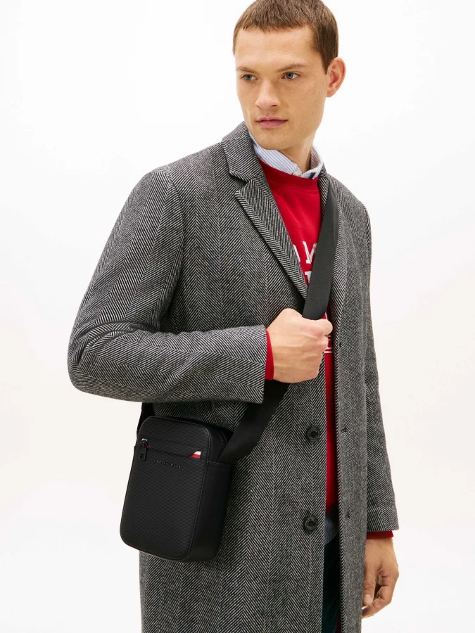 Tommy Hilfiger - TH CORP... 2