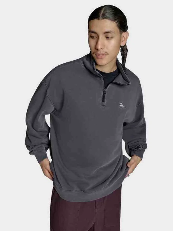 CONVERSE - LOOSE FIT...