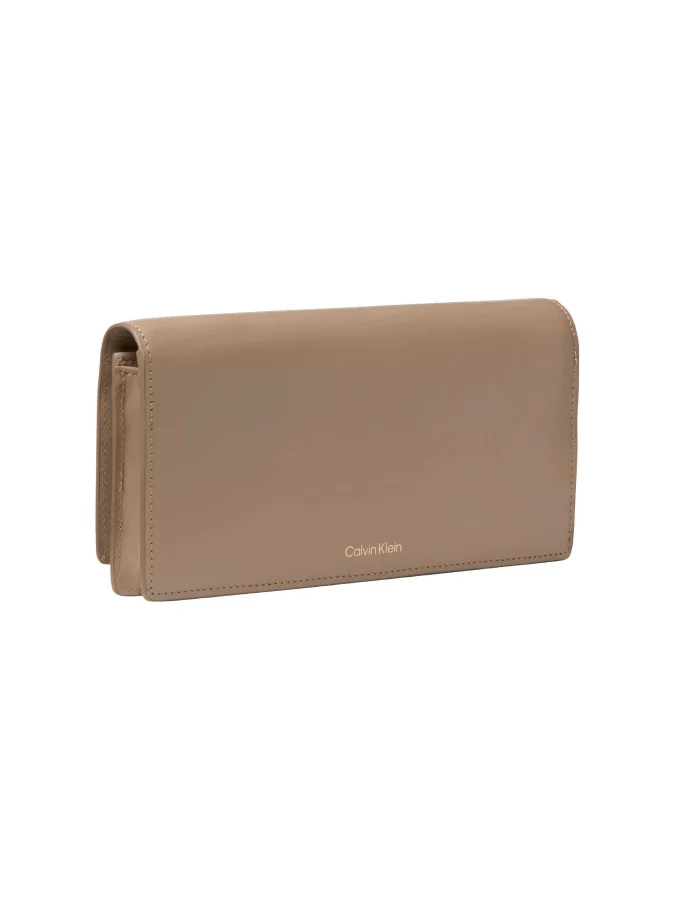 CALVIN KLEIN - EMBLEM HW... 2