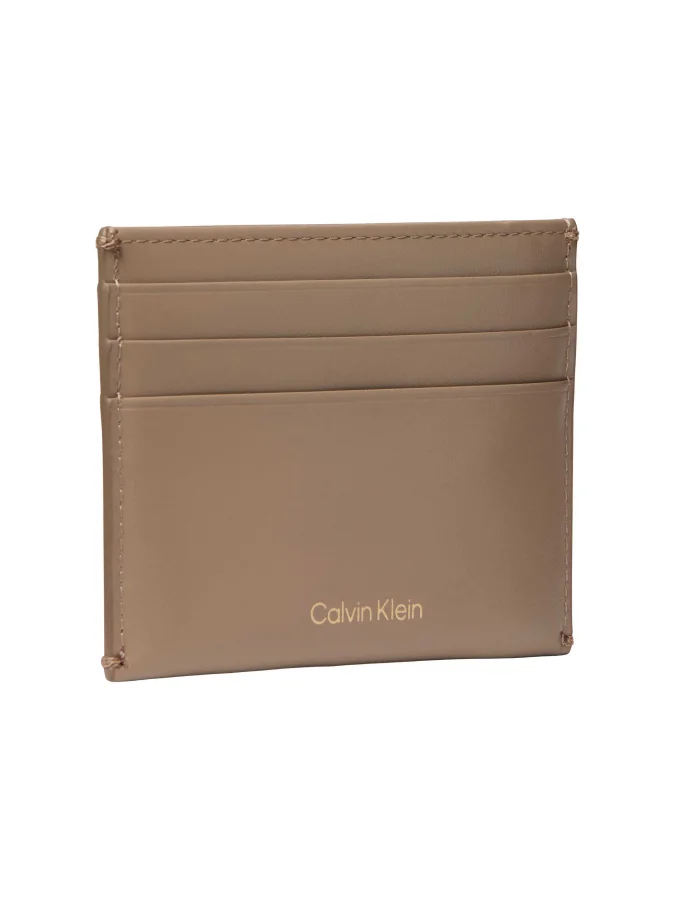 CALVIN KLEIN - EMBLEM HW... 2