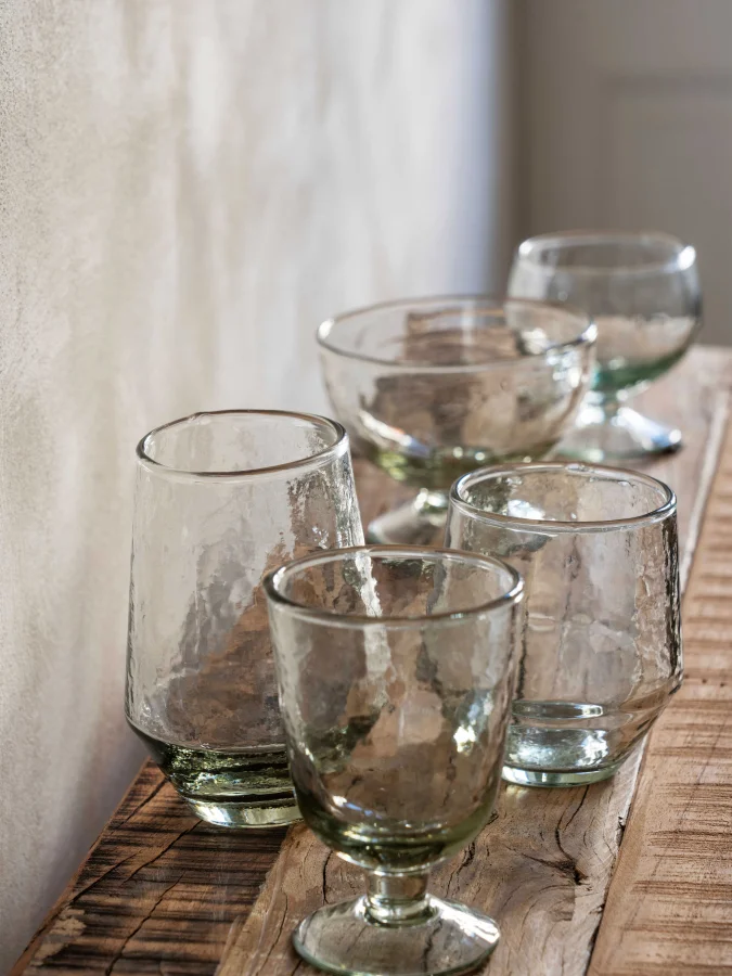 Madam Stoltz - წყლის ჭიქა,... 2