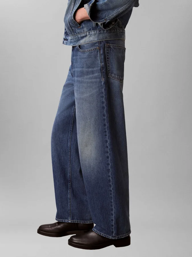 CALVIN KLEIN JEANS - BARREL...