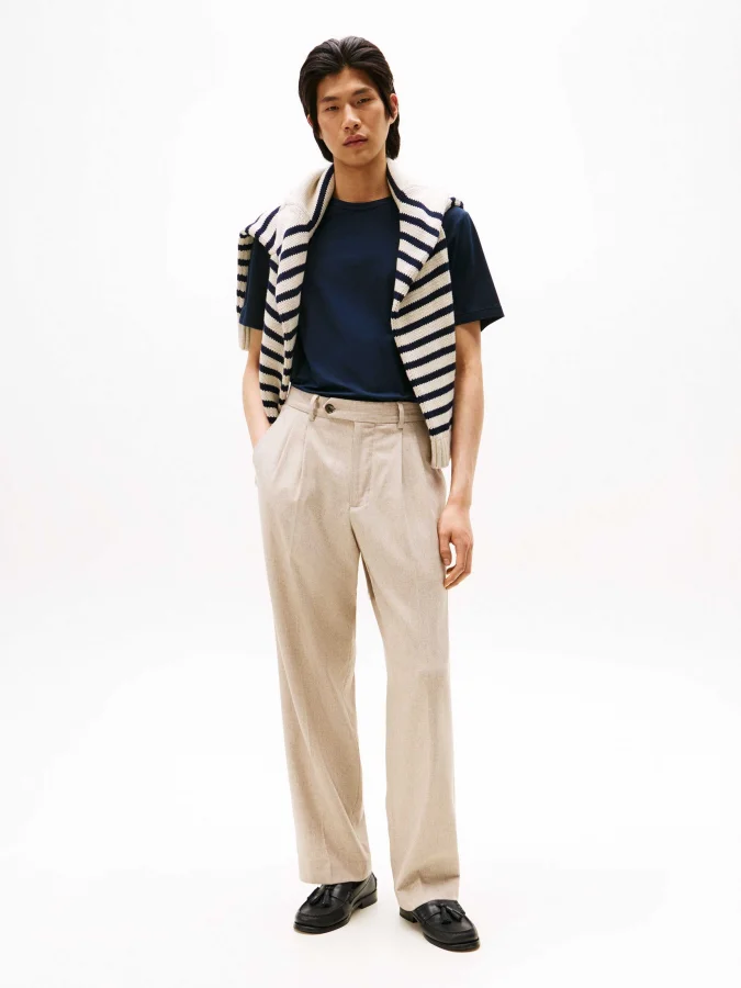 Tommy Hilfiger -... 2