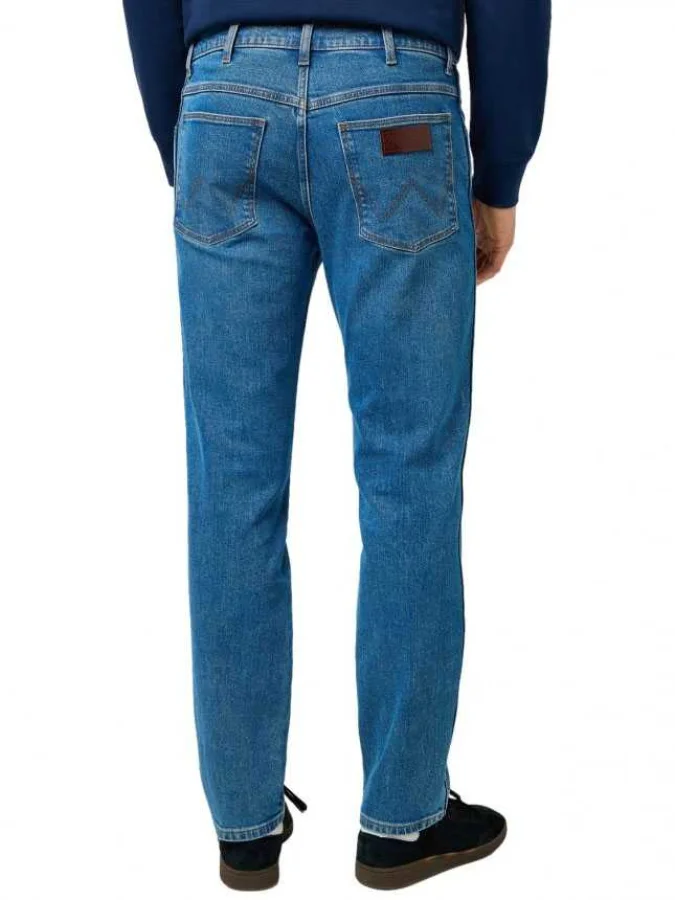 WRANGLER - RIVER 2