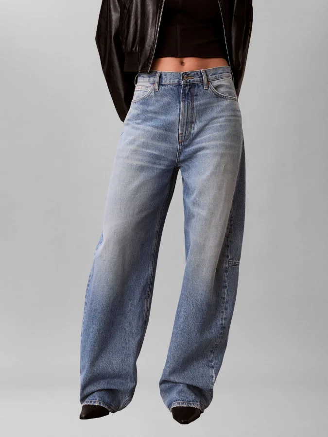 CALVIN KLEIN JEANS - THE...