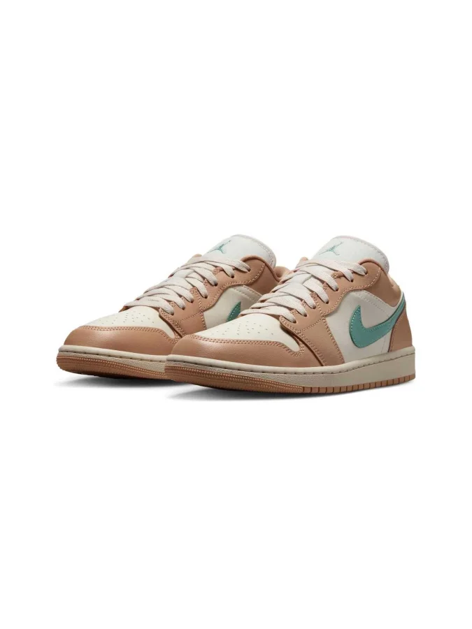 NIKE - WMNS AIR JORDAN 1 LOW 2