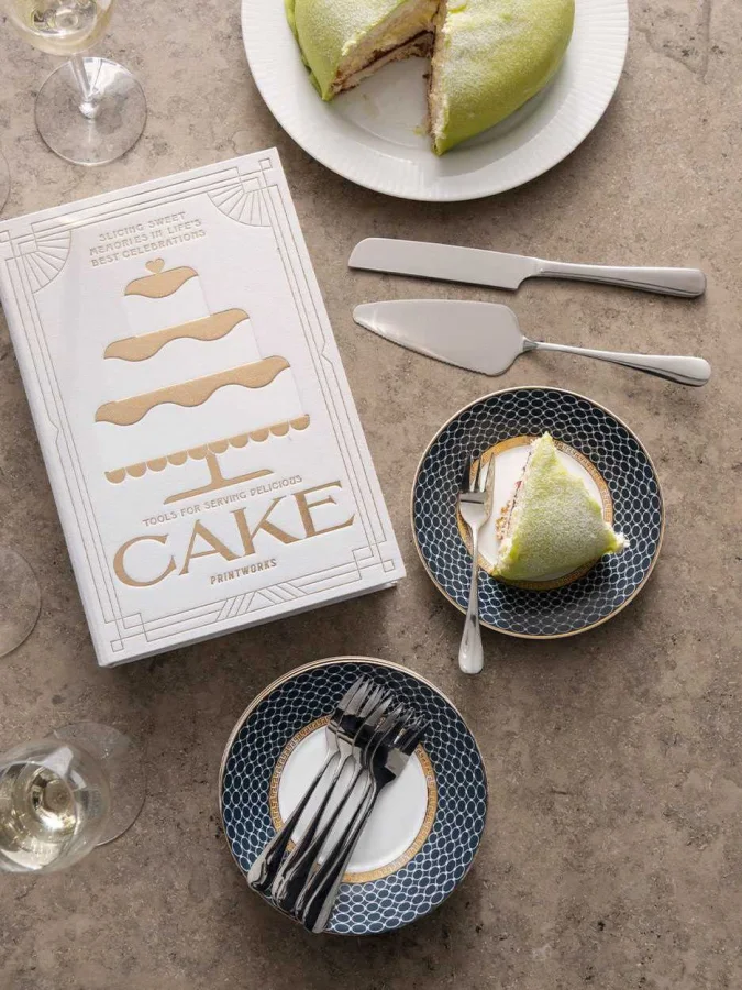 Printworks - Cake Serving...