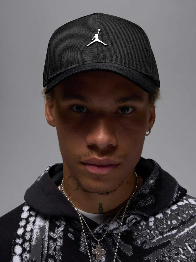 NIKE - U J RISE CAP S CB...