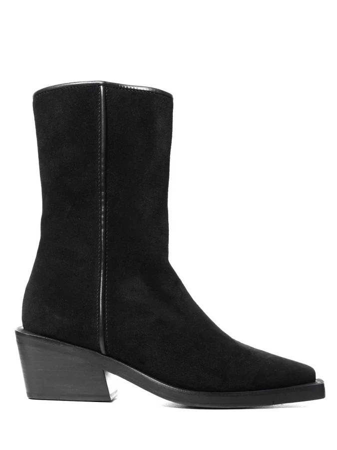 ATRIO X RUSO DANELIA