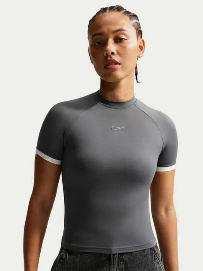 NIKE - W NK SS FITTED TOP GLS