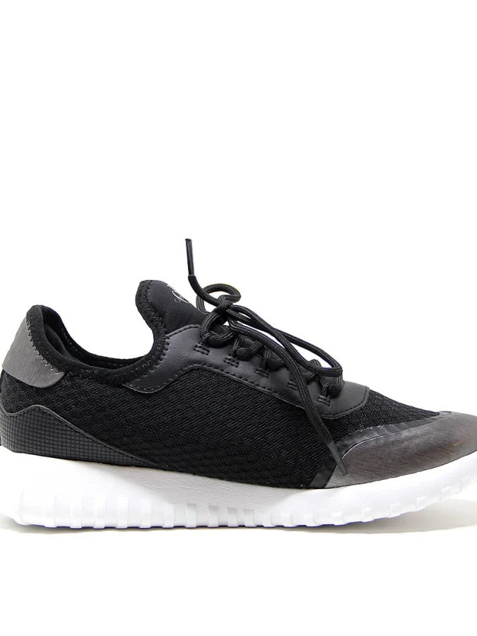 CALVIN KLEIN - RUNNER... 2