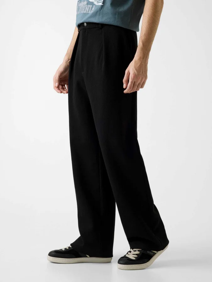 GUESS - STRAIGHT LEG LOGO...