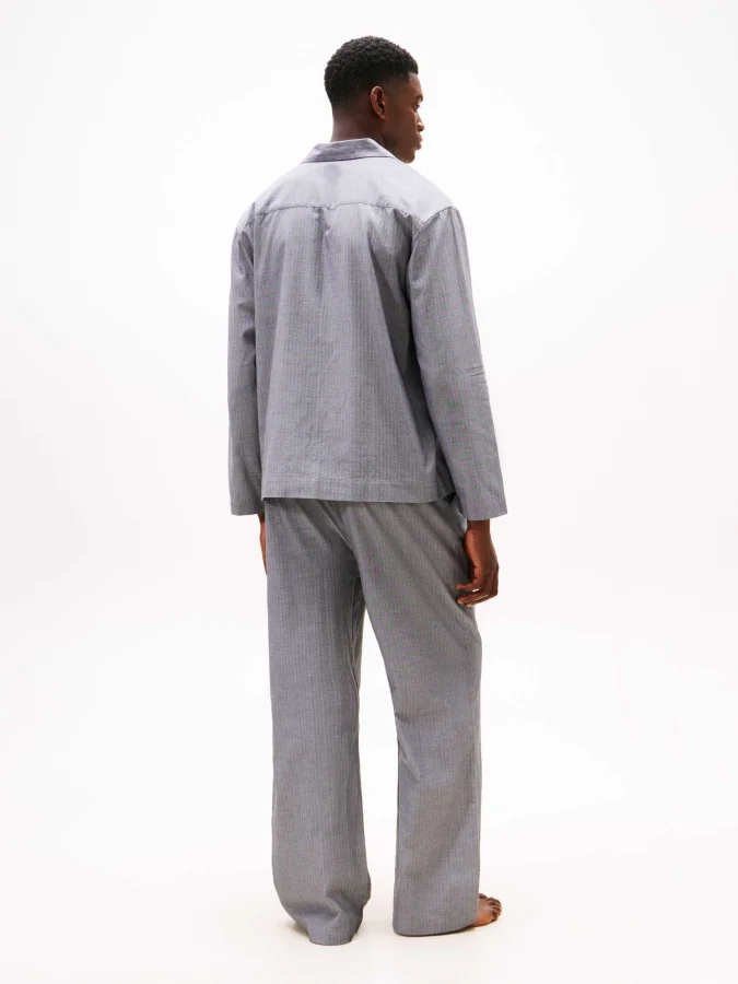 Tommy Hilfiger -... 2