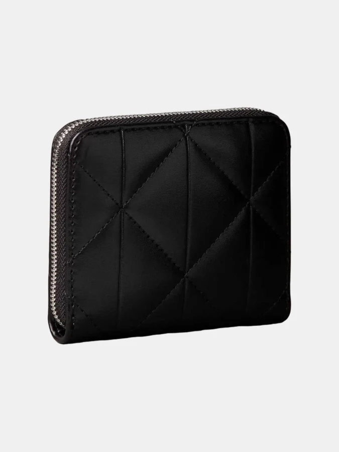 CALVIN KLEIN - QUILTED... 2